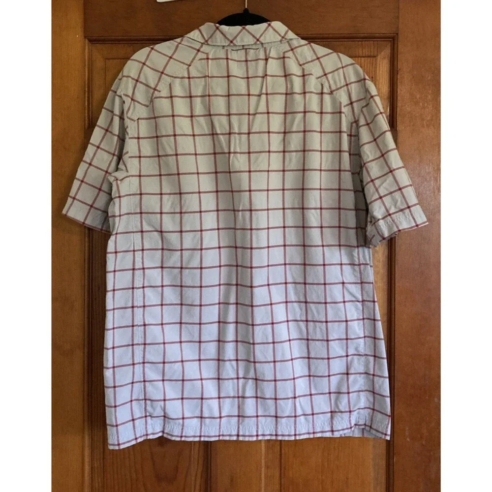 REI Mens L Short Sleeve Gray Red Plaid Camp Style Button Up Shirt Lightweight